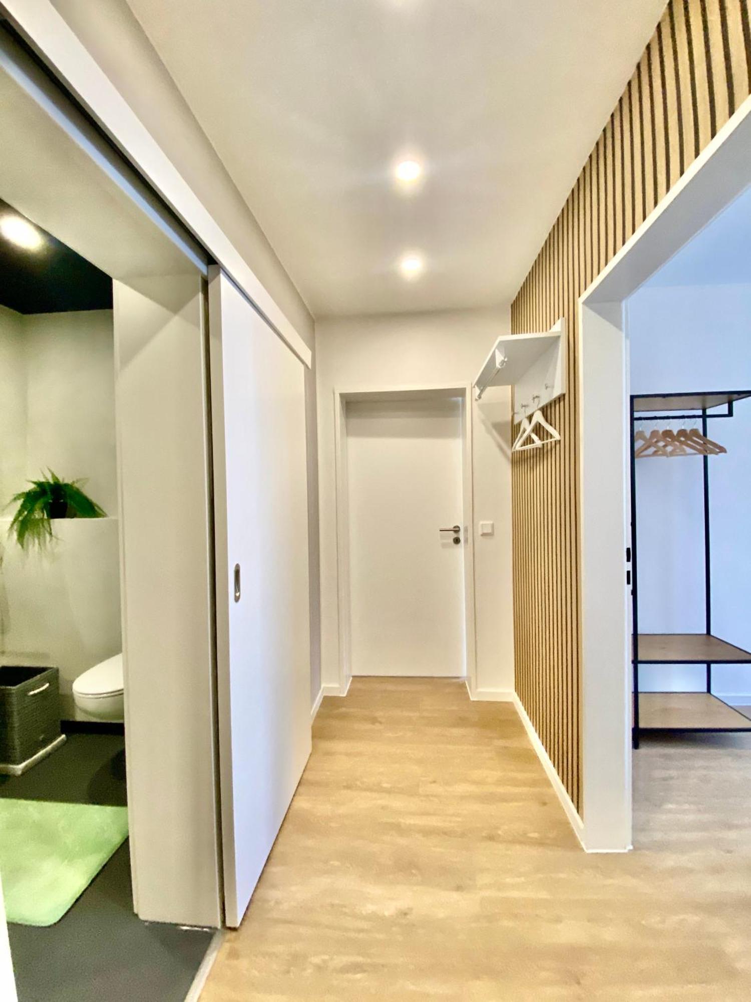 Micasa Ol - Modernes Apartment In City Bestlage - Kueche - Wlan - Balkon - Fugenloses Bad Oldenburg Eksteriør bilde