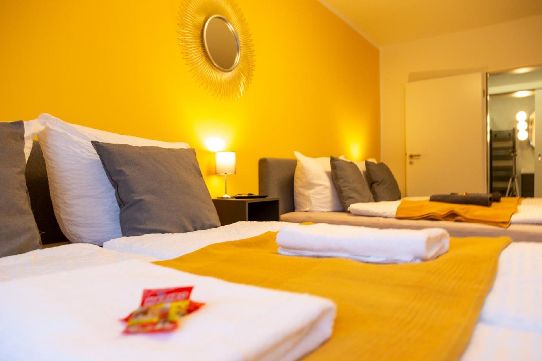 Micasa Ol - Modernes Apartment In City Bestlage - Kueche - Wlan - Balkon - Fugenloses Bad Oldenburg Eksteriør bilde
